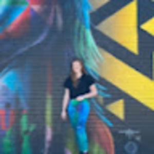 Meet your Posher, Dana